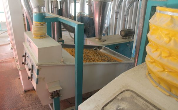 玉米深加工设备筛网出现糊筛会对设备的正常生产造成影响